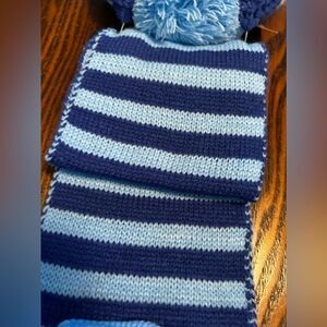 NWT Hotswing toddler Boy Pom Pom Beanie Hat Scarf Gloves set one size monogram M